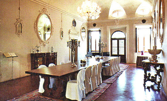 interno villa della torre